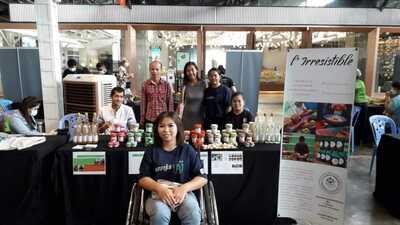 Un atelier pour Cambodgiens porteurs d’un handicap mental