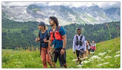 Tisser des liens entre personnes réfugiées et citoyens français lors de sorties en montagne